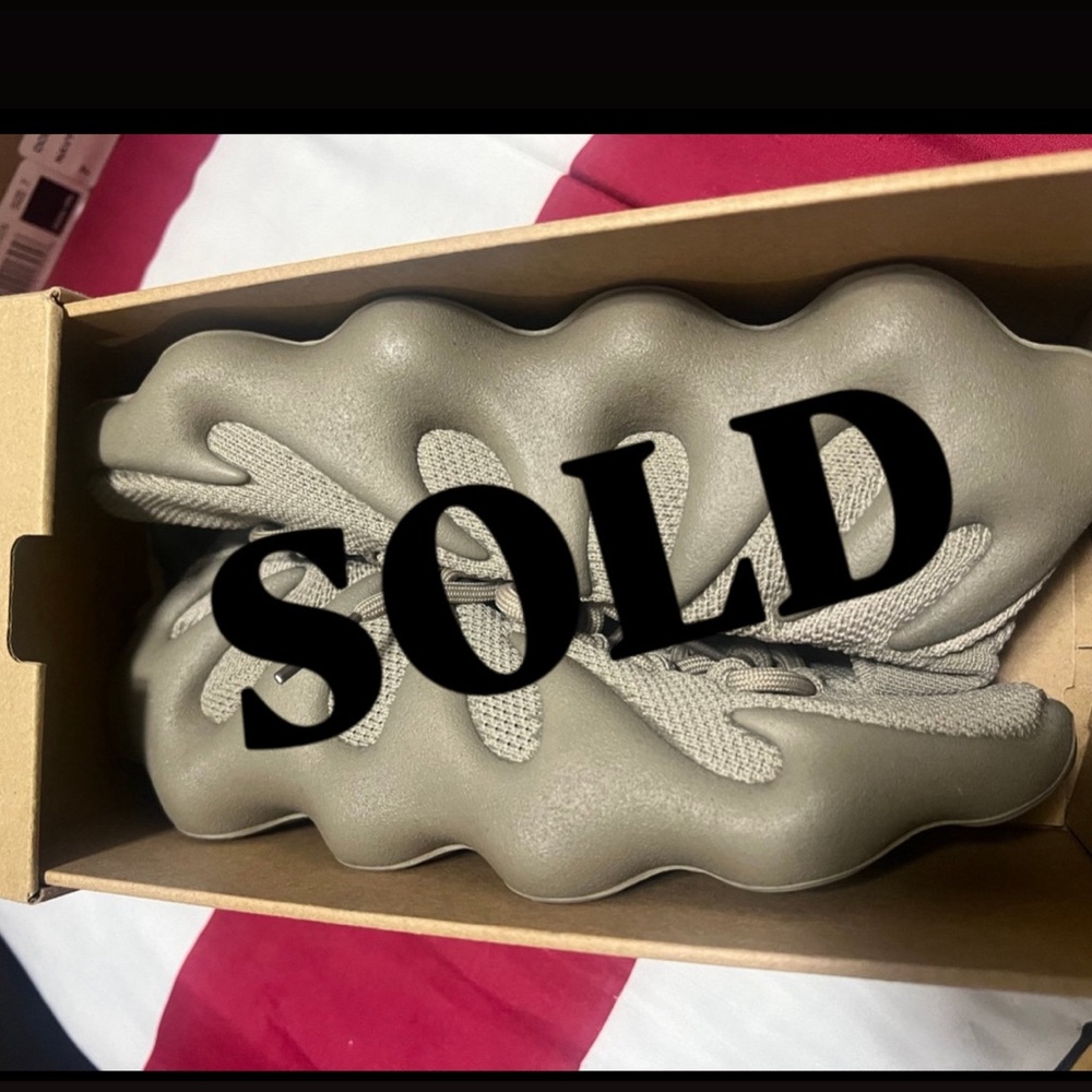 Beige Yeezy sz6